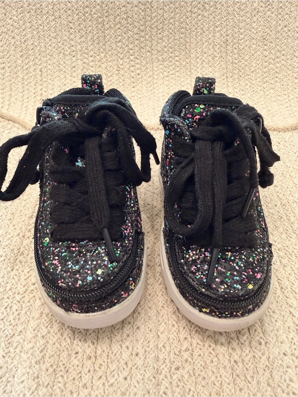 Classic Black High-Top Kids Sneakers with Multicolor Glitter